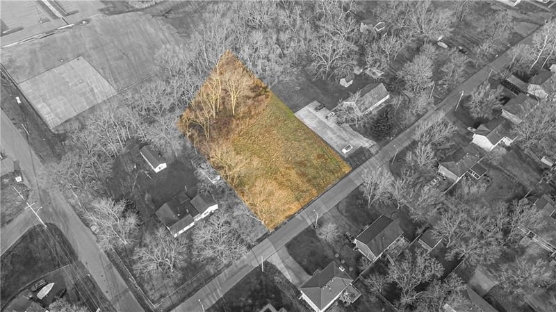 8818 Main St, Kansas City, MO 64155