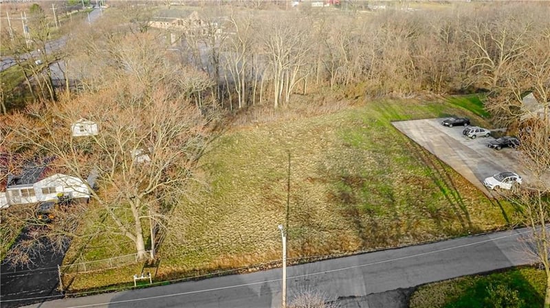 8818 Main St, Kansas City, MO 64155