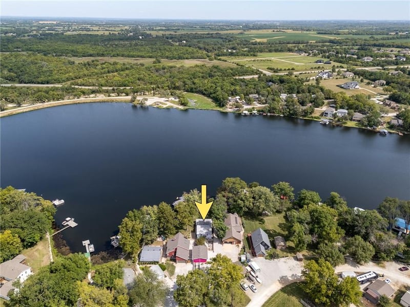 15339 Lake Road 2 St, Gardner, KS 66030