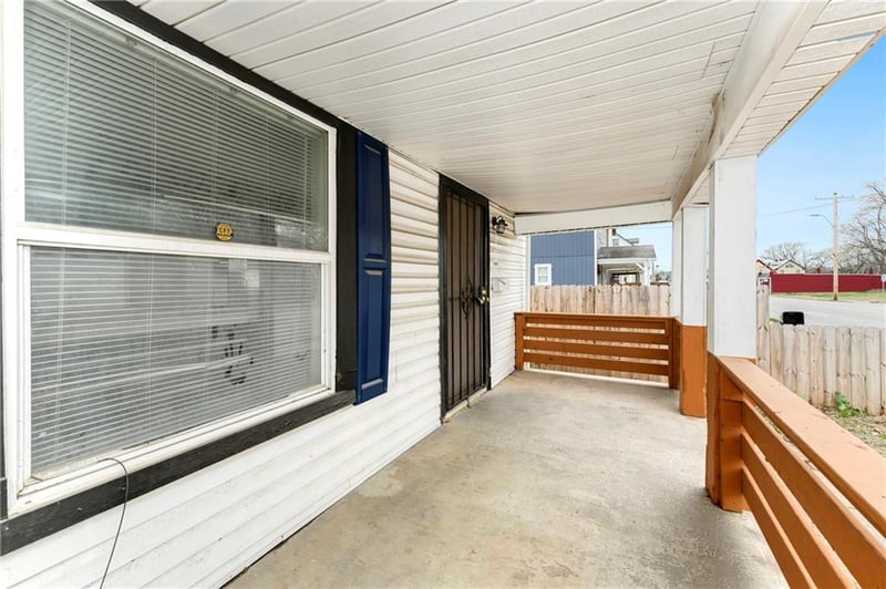 3609 27th St, Kansas City, MO 64127