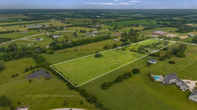 0 NS NT W 207th St, Bucyrus, KS 66013
