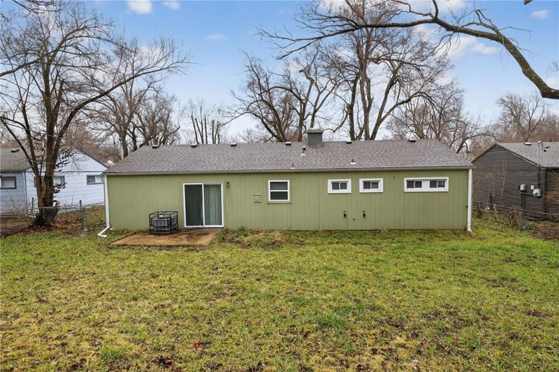 8615 114th St, Kansas City, MO 64134