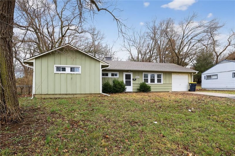 8615 114th St, Kansas City, MO 64134