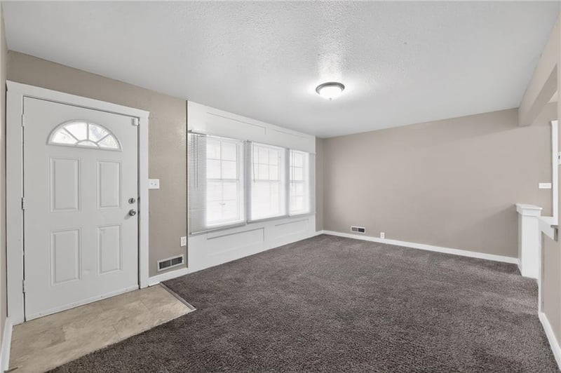 7402 109th St, Kansas City, MO 64134