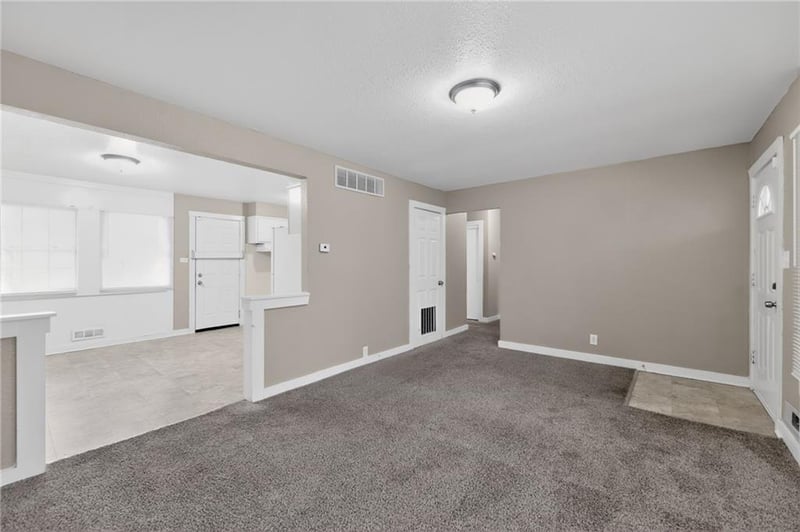 7402 109th St, Kansas City, MO 64134