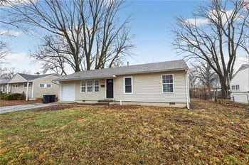 7402 109th St, Kansas City, MO 64134