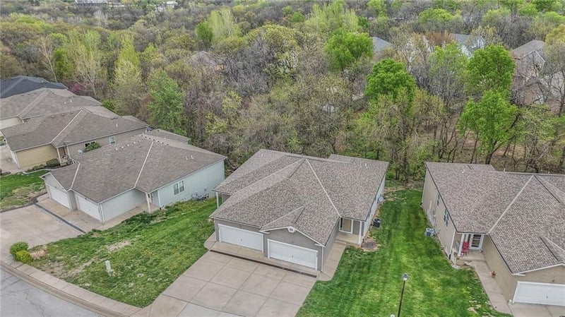 3301-3303 103rd Ter, Kansas City, KS 66109