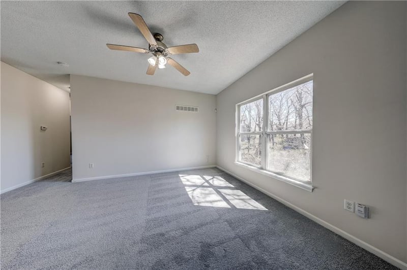 3301-3303 103rd Ter, Kansas City, KS 66109