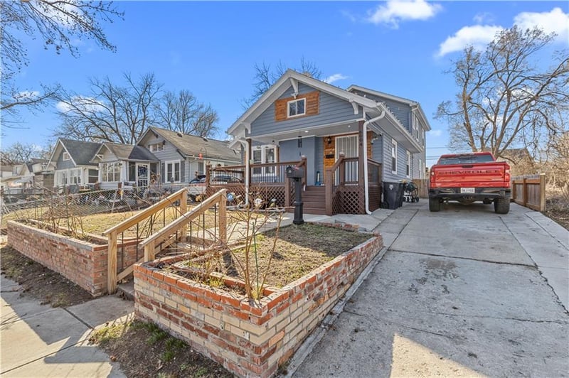 6004 Park Ave, Kansas City, MO 64130