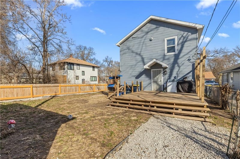 6004 Park Ave, Kansas City, MO 64130