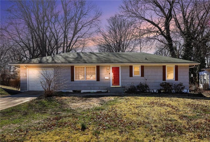 6409 110th St, Kansas City, MO 64134