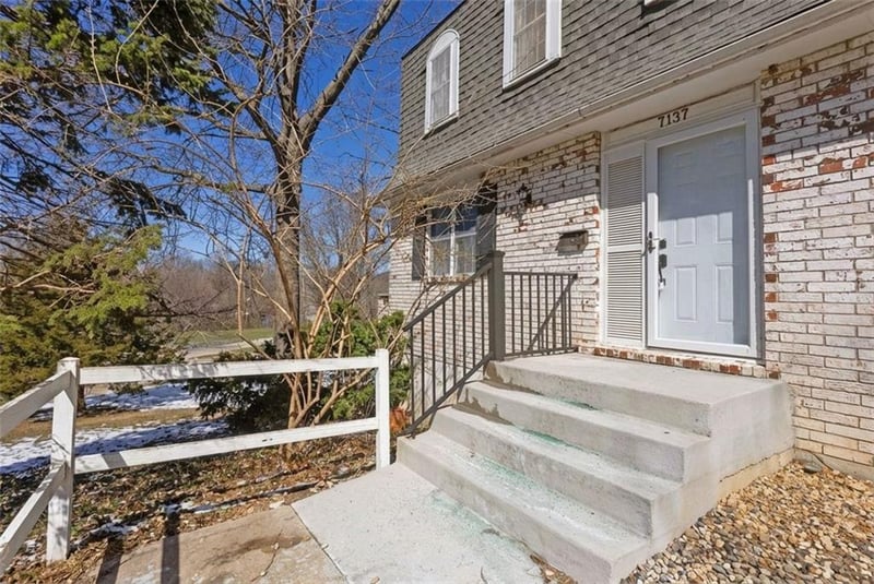 7137 Winter Ave, Kansas City, MO 64152