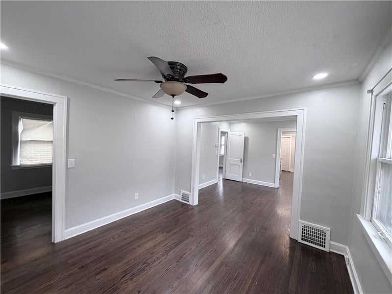 2314 59th St, Kansas City, MO 64130