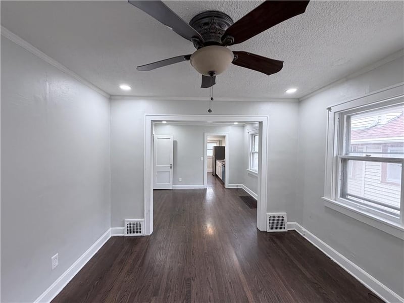 2314 59th St, Kansas City, MO 64130