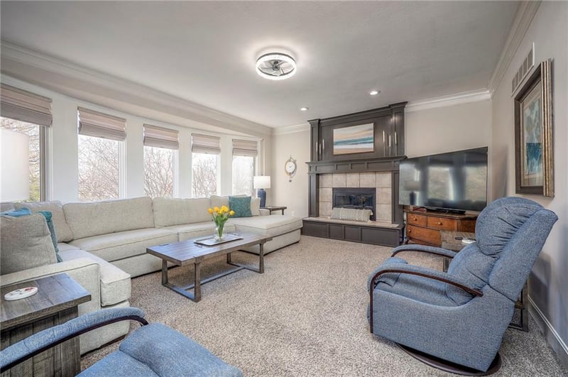 13005 Reeder St, Overland Park, KS 66213