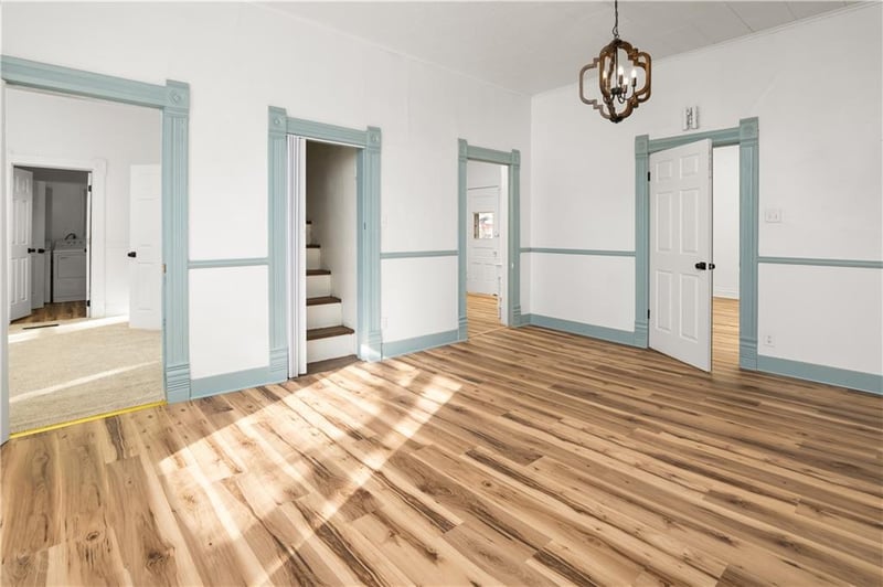301 Mitchell St, Marshall, MO 65340