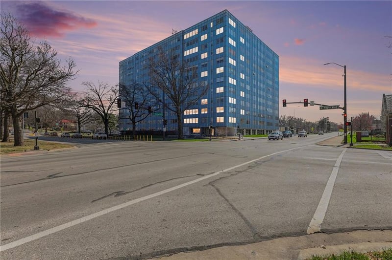 333 Meyer Blvd #514, Kansas City, MO 64113