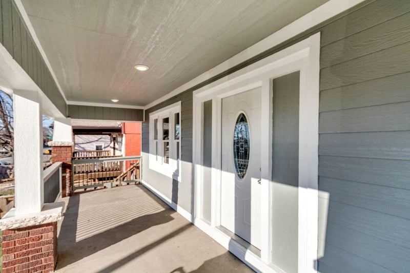 327 18th St, Kansas City, KS 66102