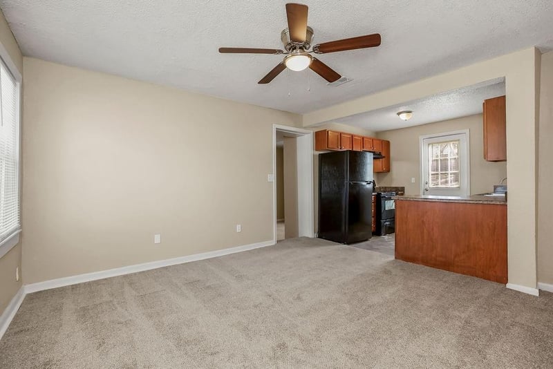 9201 Mcgee St, Kansas City, MO 64114