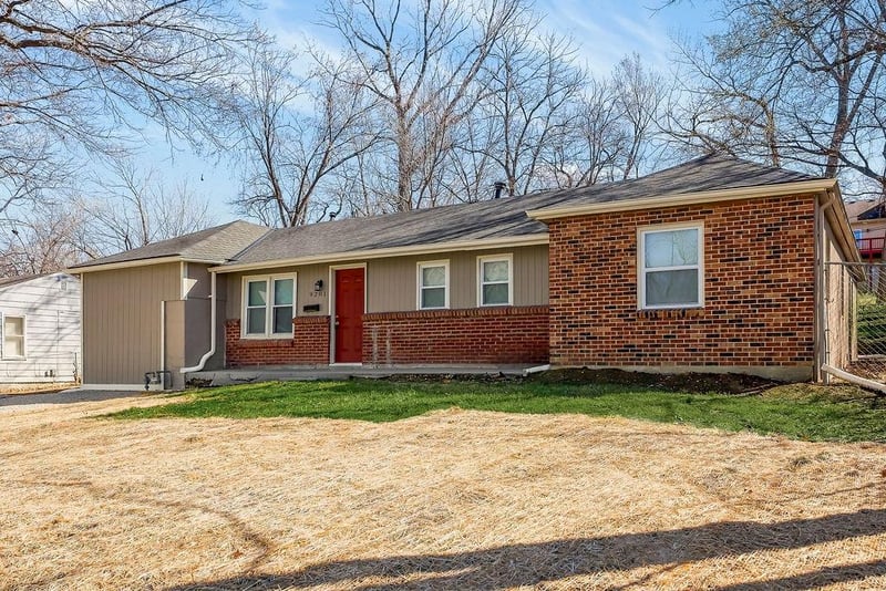 9201 Mcgee St, Kansas City, MO 64114