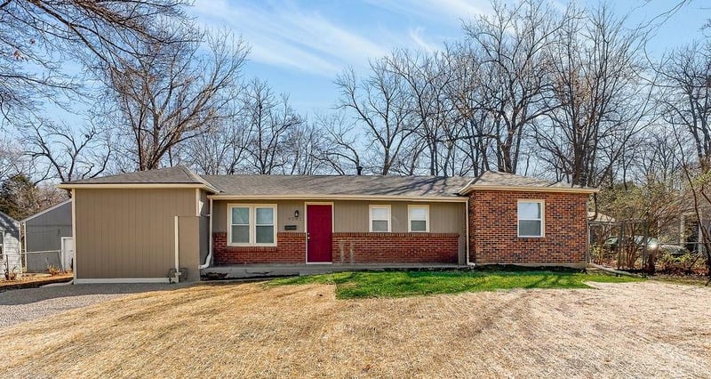 9201 Mcgee St, Kansas City, MO 64114