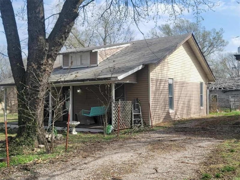 207 S Washington St, Fort Scott, KS 66701