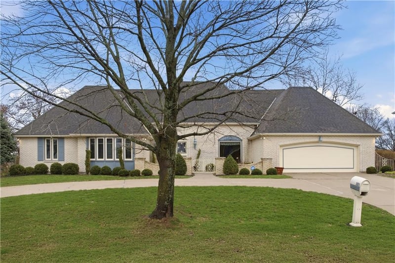 201 125th Ter, Kansas City, MO 64145