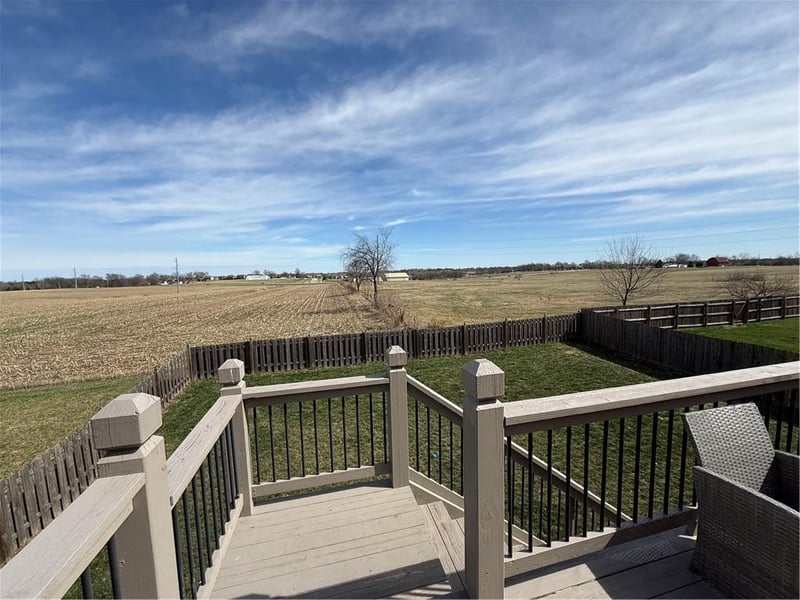 4777 22nd St, Leavenworth, KS 66048