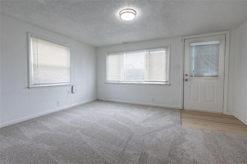 4420 Jackson Ave, Kansas City, MO 64117