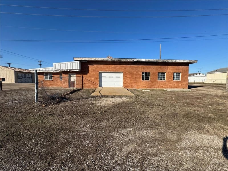 1708 5th St, Coffeyville, KS 67337