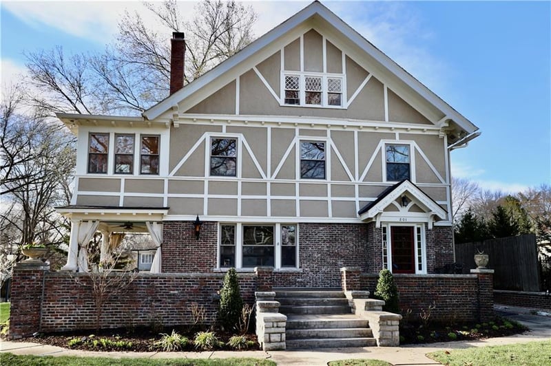 801 56th St, Kansas City, MO 64113