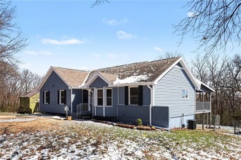 12737 Cherry St, Kansas City, MO 64145