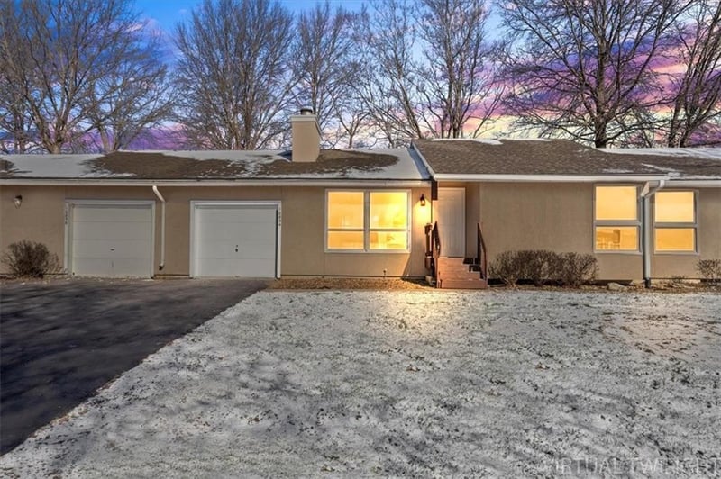 10854 Rosehill Rd, Overland Park, KS 66210