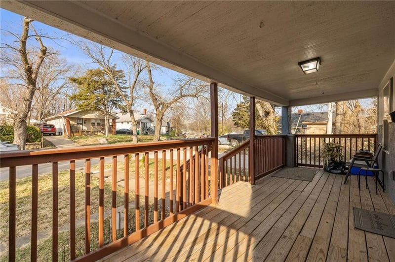 2611 Hickam Dr, Kansas City, KS 66104