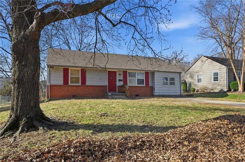 6401 W 73rd St, Overland Park, KS 66204