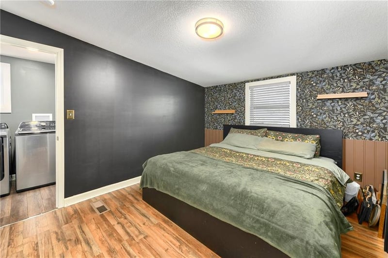 944 Sandusky Ave, Kansas City, KS 66101