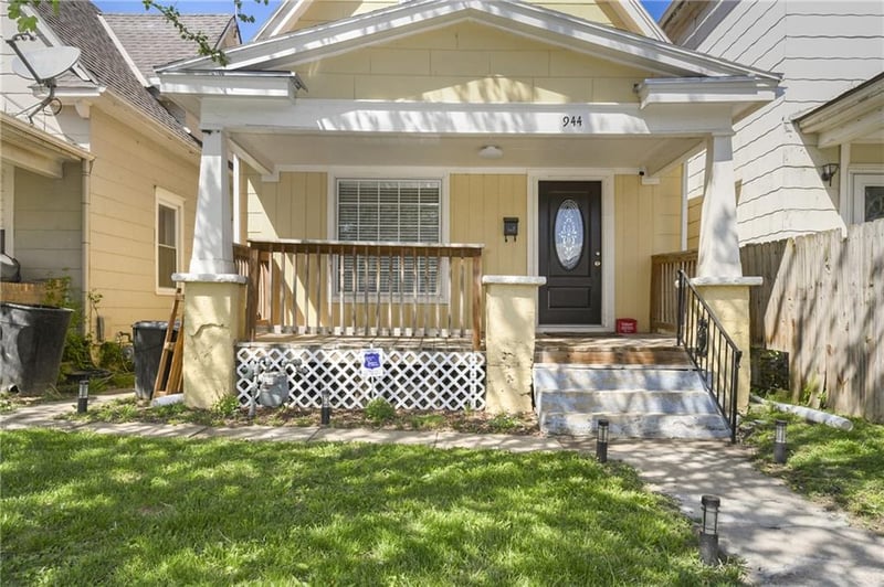 944 Sandusky Ave, Kansas City, KS 66101