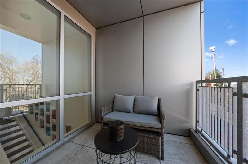 715 16th St, Kansas City, MO 64108