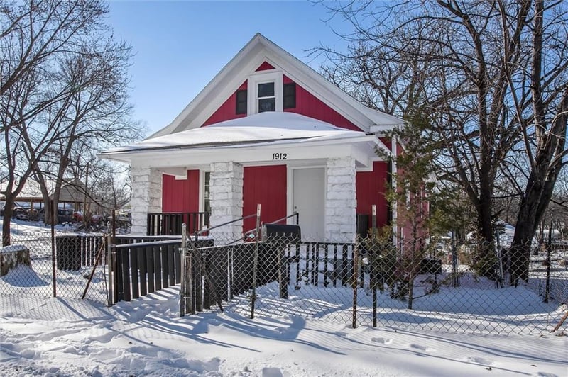 1912 Chelsea Ave, Kansas City, MO 64127