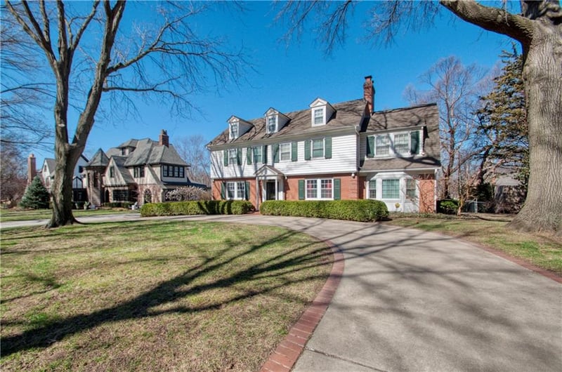 630 Meyer Blvd, Kansas City, MO 64113