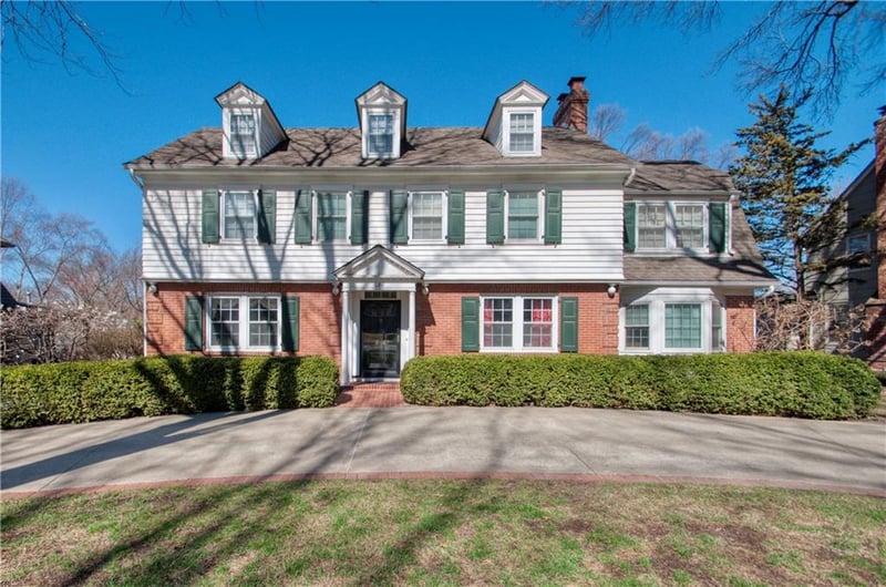 630 Meyer Blvd, Kansas City, MO 64113