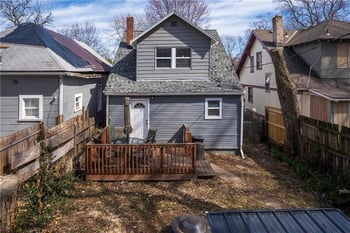 416 Kensington Ave, Kansas City, MO 64124
