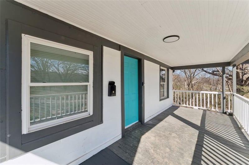 5822 Agnes Ave, Kansas City, MO 64130