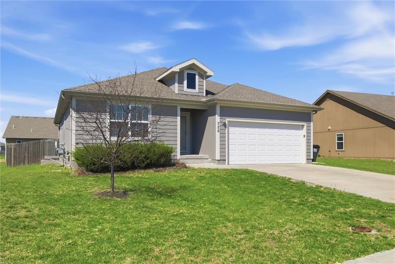 726 Cypress St, Gardner, KS 66030