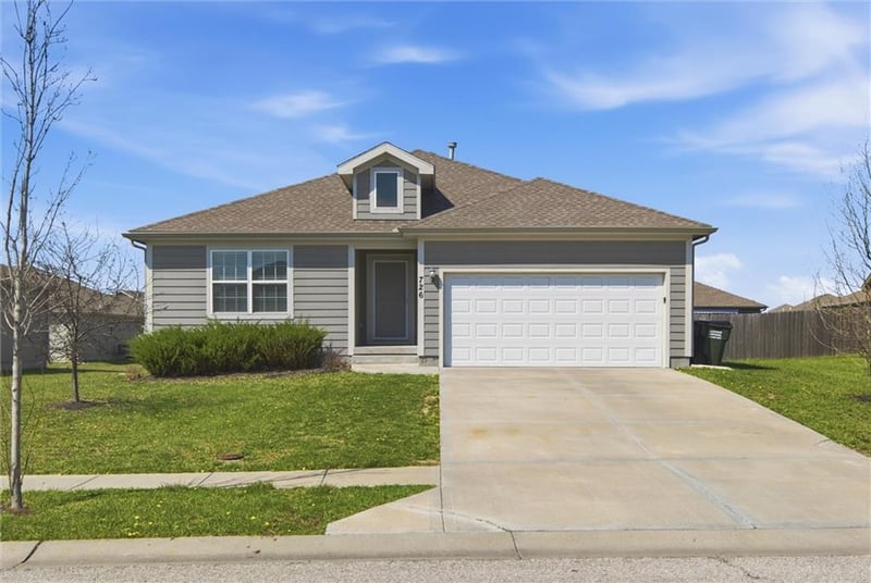 726 Cypress St, Gardner, KS 66030