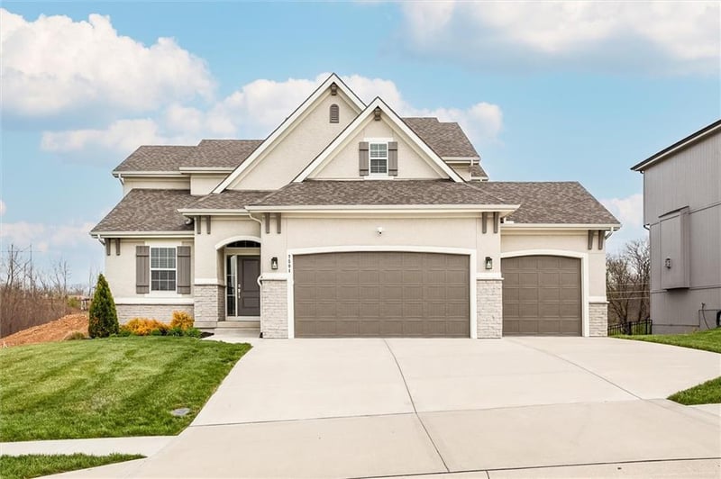 7504 103rd Ter, Kansas City, MO 64157