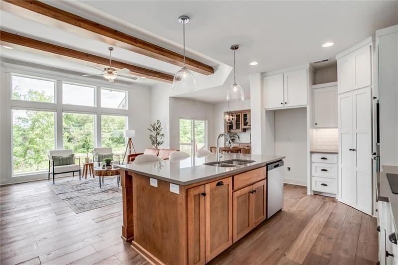 7504 103rd Ter, Kansas City, MO 64157