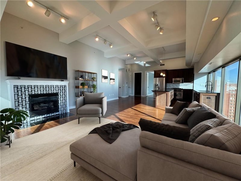 1101 Walnut St #1809, Kansas City, MO 64106