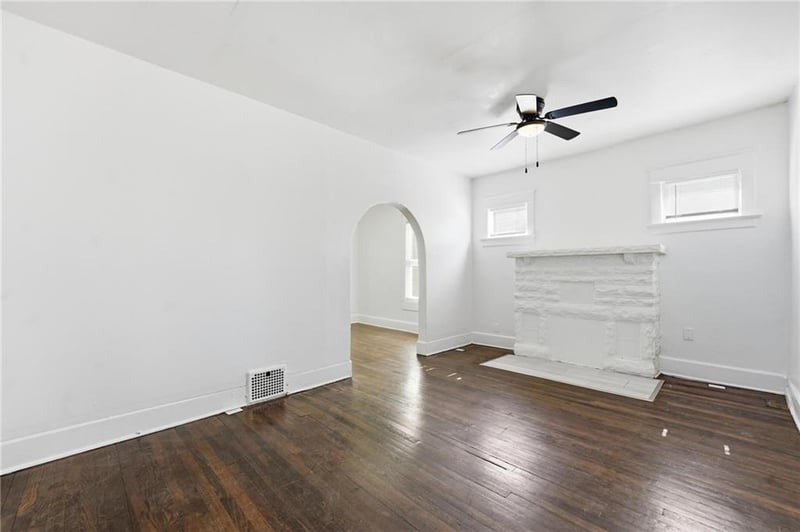 2005 Spruce Ave, Kansas City, MO 64127