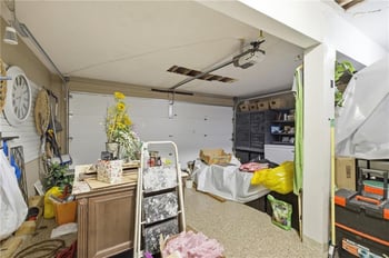 7621 E Bannister Rd, Kansas City, MO 64134